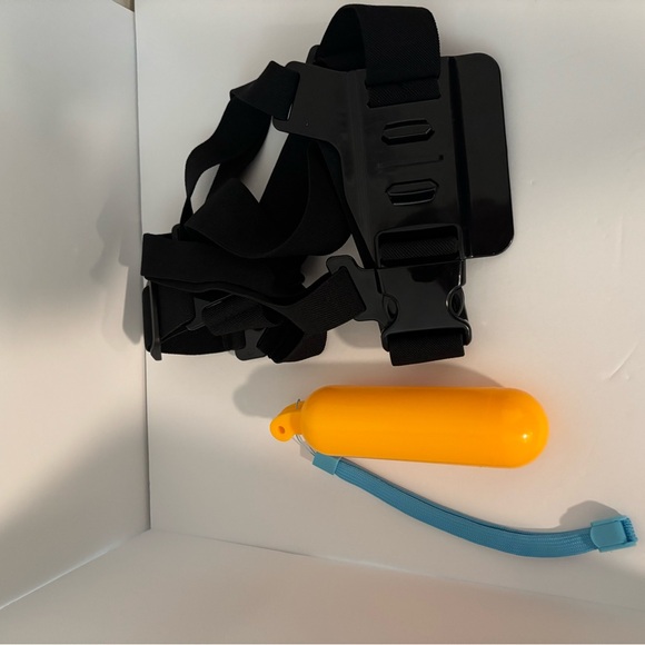 GoPro Hero Session with attachments - Picture 5 of 6